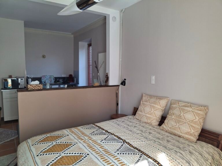 studio location courte durée Villa Aosta les Gîtes à Aoste en Isère